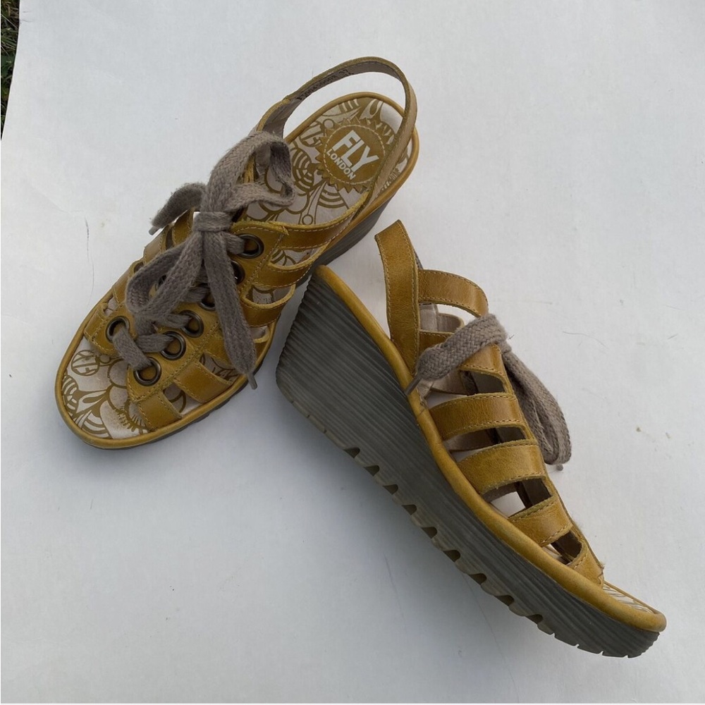 Fly London Yito Mustard Leather Lace Up Wedge Size 37